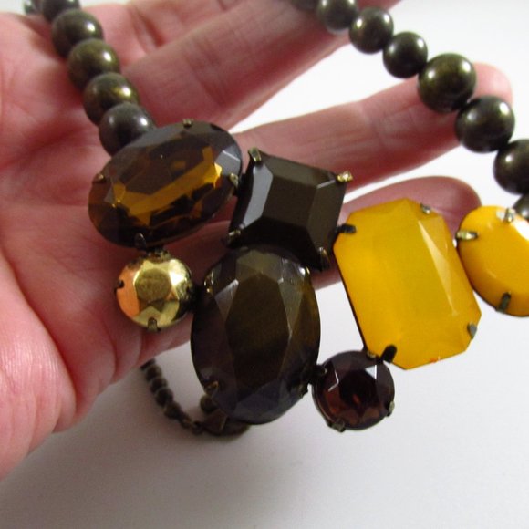 Vintage Signed (NR) Glass Gems Beaded Brass Statement Necklace - Picture 4 of 4